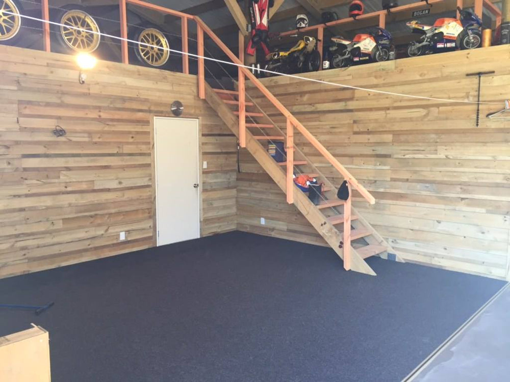 Games room with garage carpet